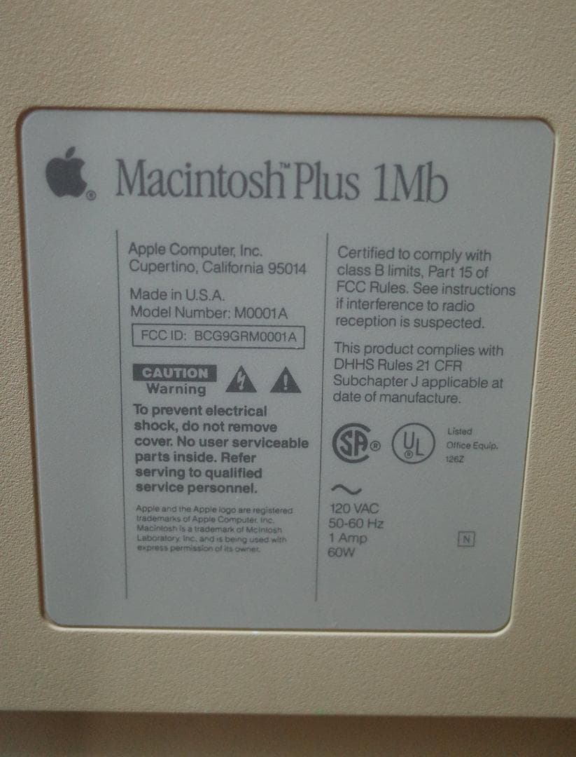 か*ん様 作動品 Apple Macintosh Plus 1Mb マッキントッ