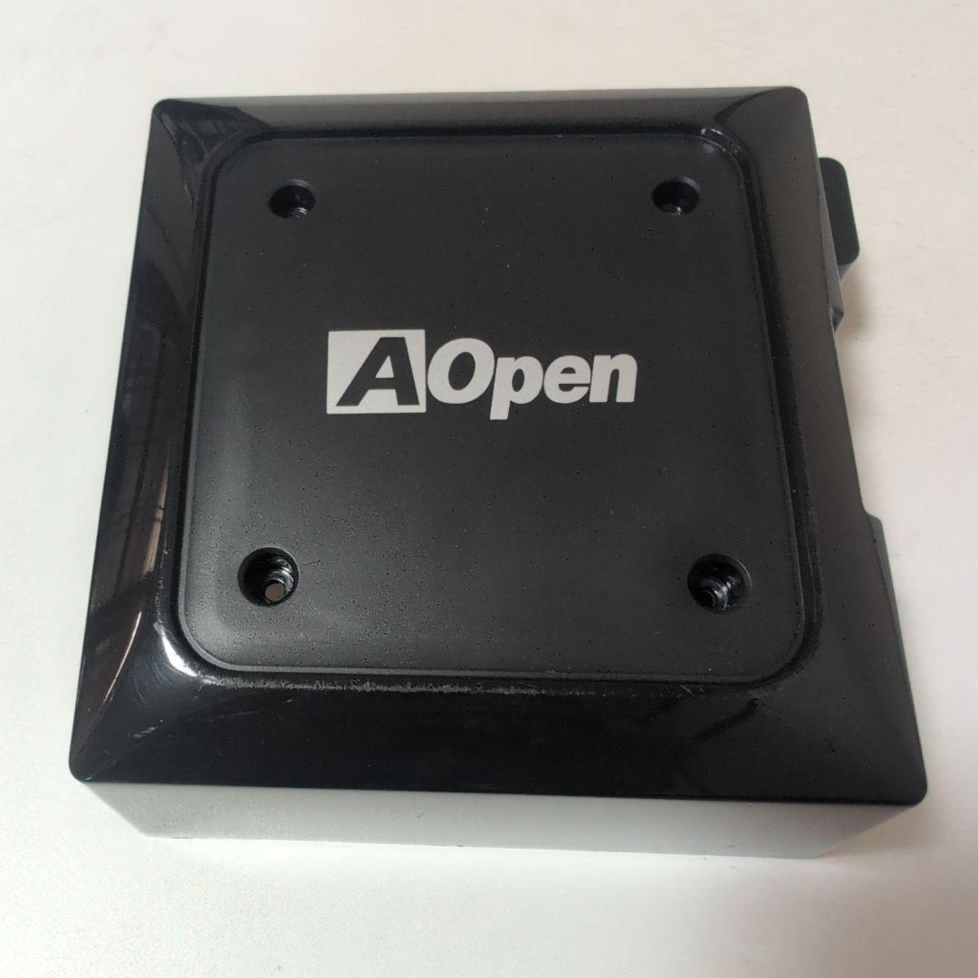 PCケース　ガンダム仕様　AOpen G326　microATX 中古