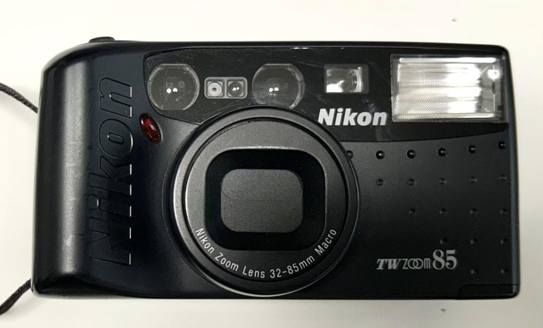 【動作確認済・美品】Nikonフィルムカメラ TW Zoom85