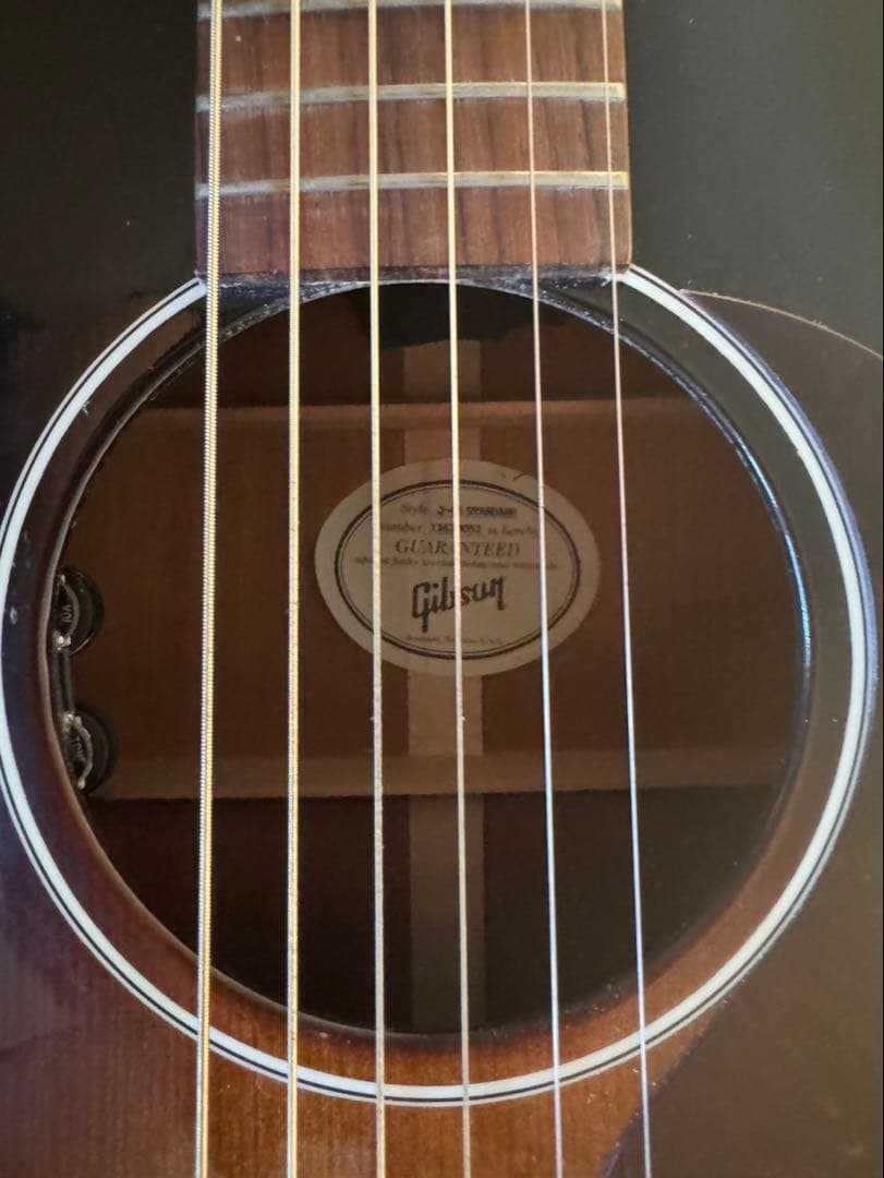 ギター(ギブソンJ-45 スタンダード)