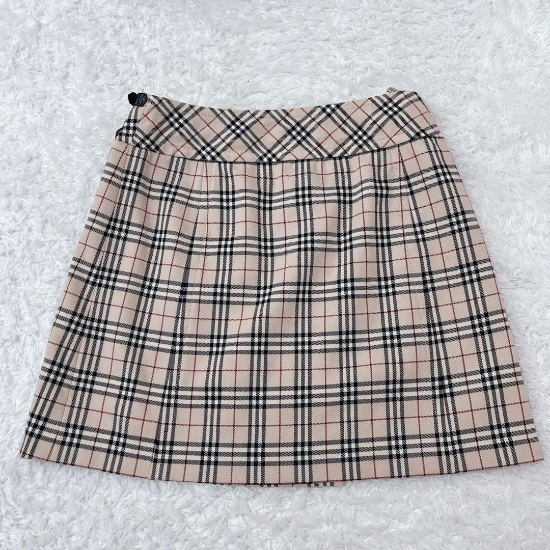 美品 バーバリーブルーレーベル ノバチェック巻きスカート ベージュ　レザーベルト