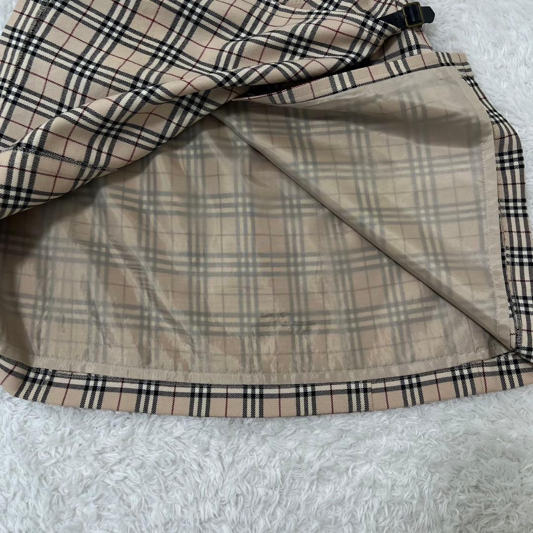 美品 バーバリーブルーレーベル ノバチェック巻きスカート ベージュ　レザーベルト