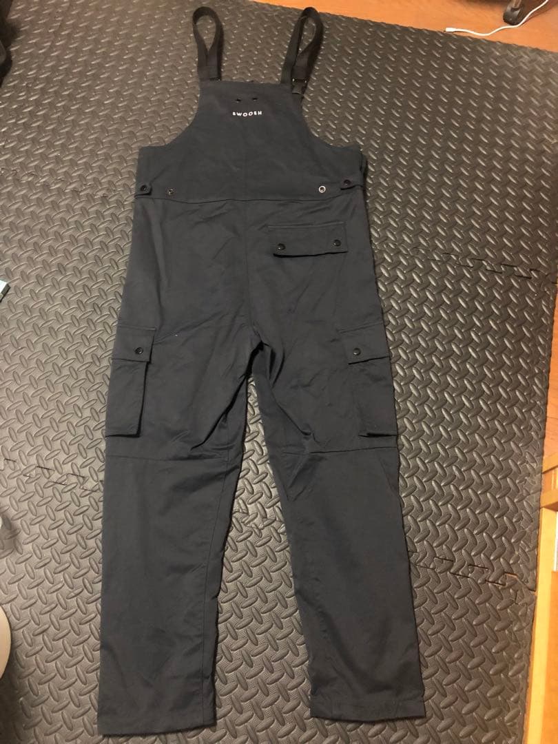 Nike ブラック オーバーオール