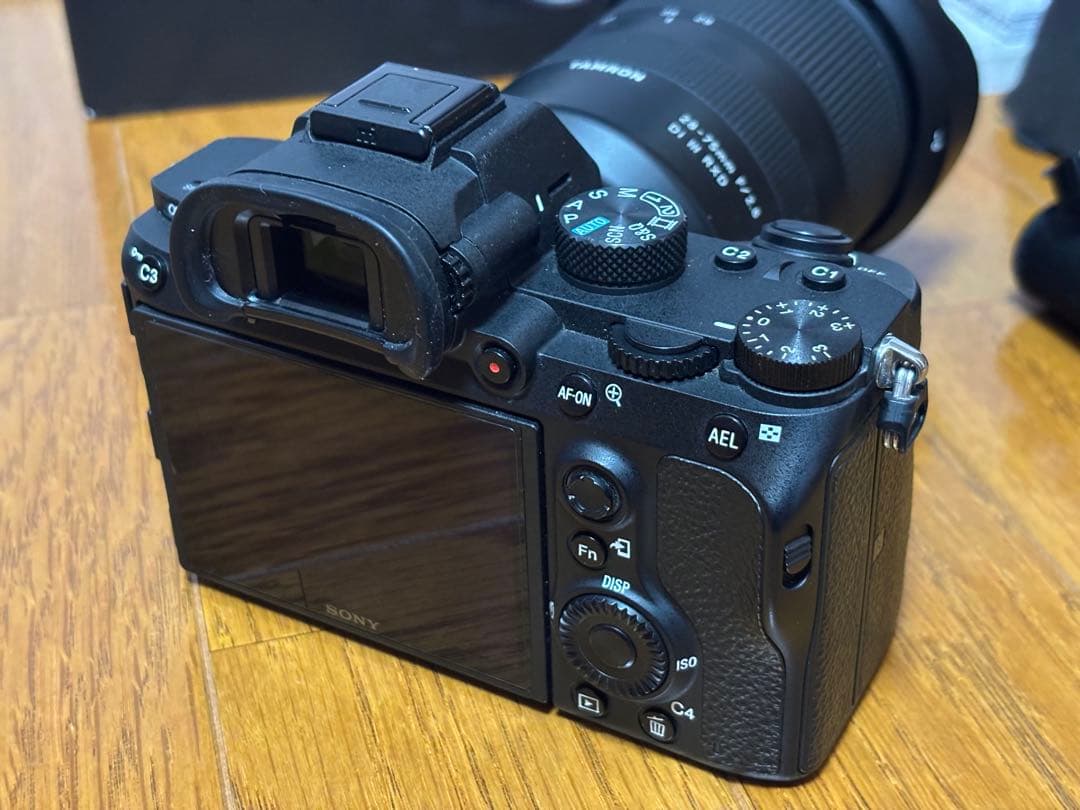 ソニーα7Ⅲ タムロン28-75mm F2.8 Di III RXDセット
