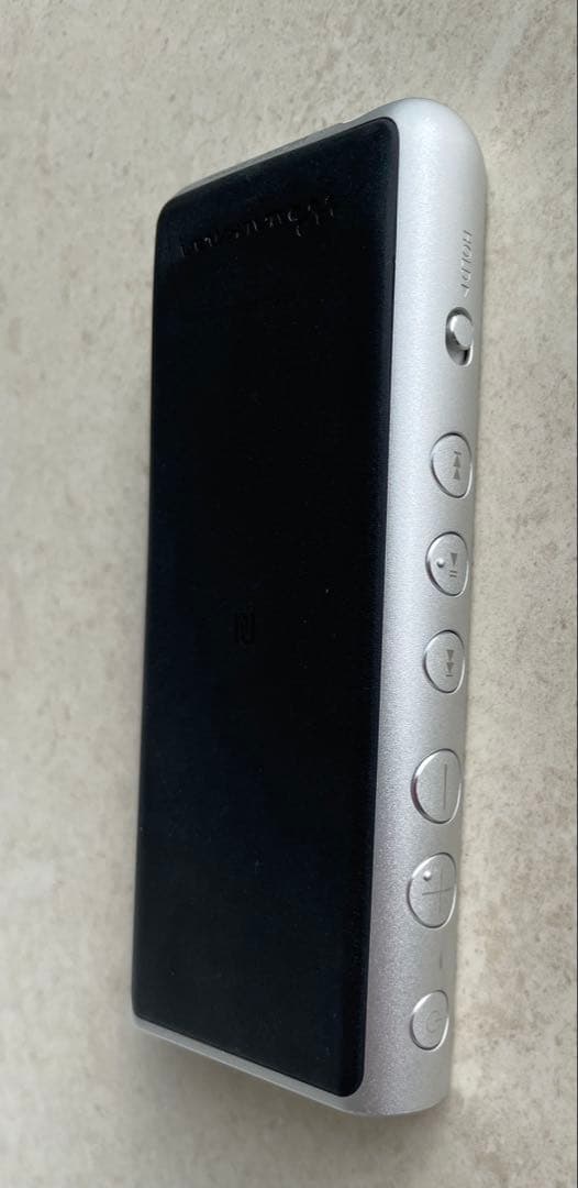 〔中古品〕 WALKMAN メモリ64GB シルバー　NW-ZX507