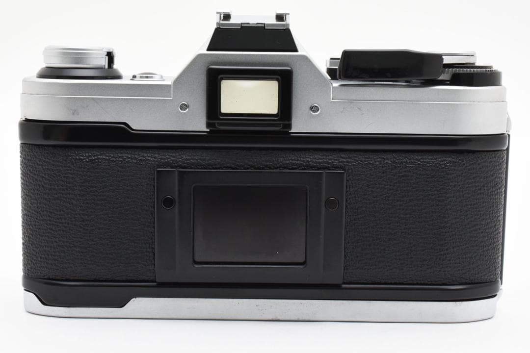 フィルムカメラ Canon AE-1 Silver + New FD 28mm f2.8