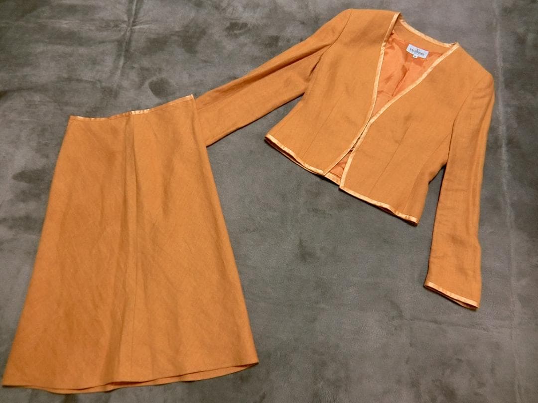 イタリア製　ヴァレンティノ　パイピング　リネン　スカート　セットアップ　４２