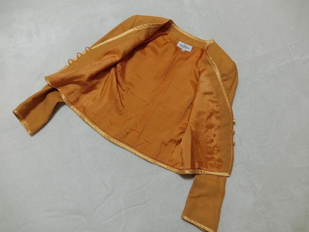 イタリア製　ヴァレンティノ　パイピング　リネン　スカート　セットアップ　４２