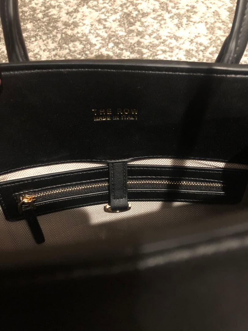 新品未使用✨THE ROW バッグ ノベルティ マルゴー15 本革