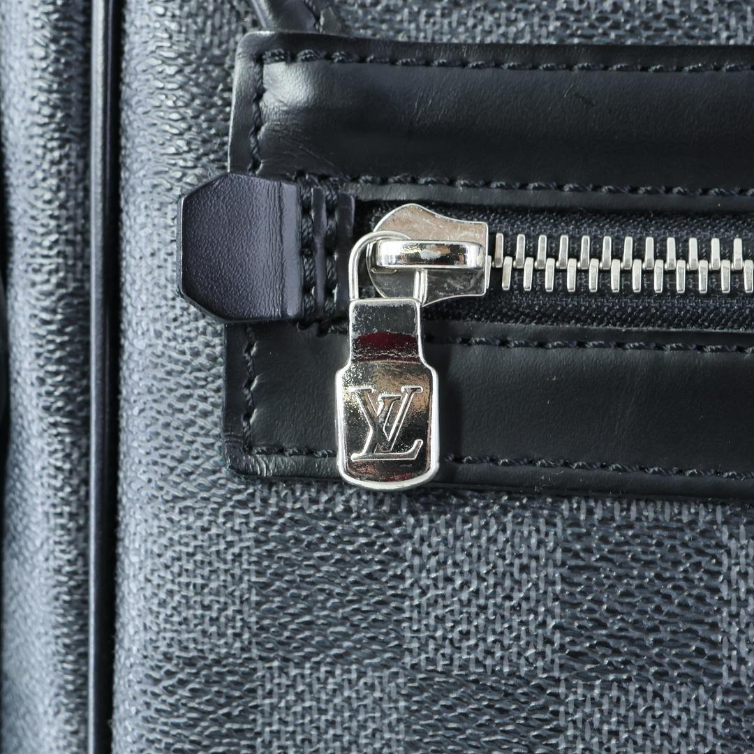 PB254 LOUIS VUITTON　ダミエグラフィット　ダニエルMM