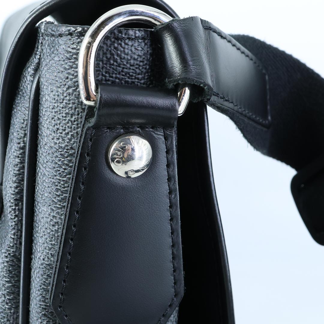 PB254 LOUIS VUITTON　ダミエグラフィット　ダニエルMM