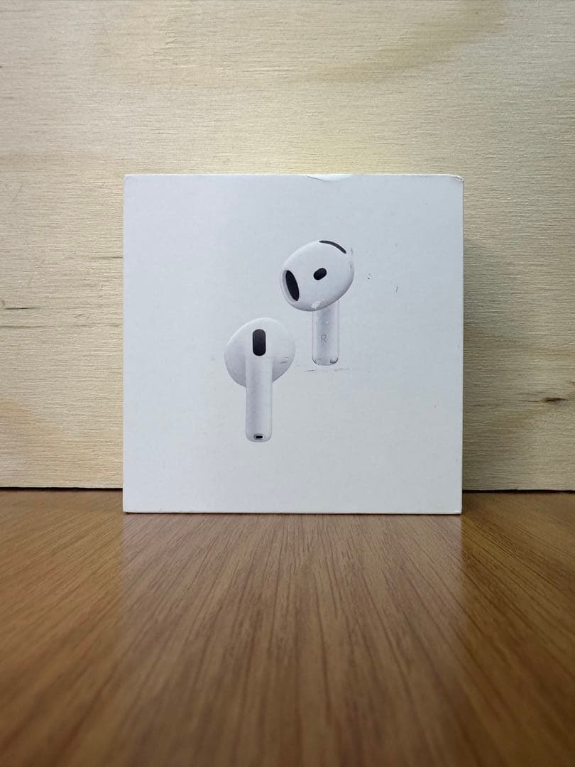 【美品】AirPods 4 ANC搭載 MXP93J/A 4JXRM
