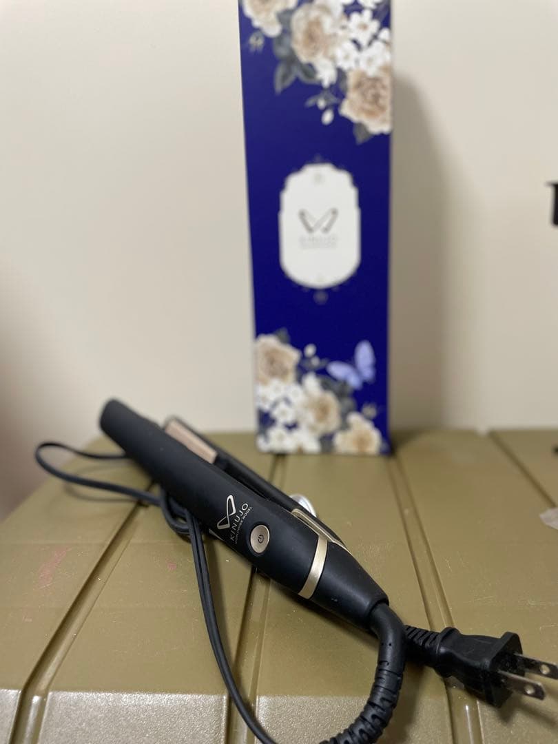 キヌージョ　ヘアーアイロン