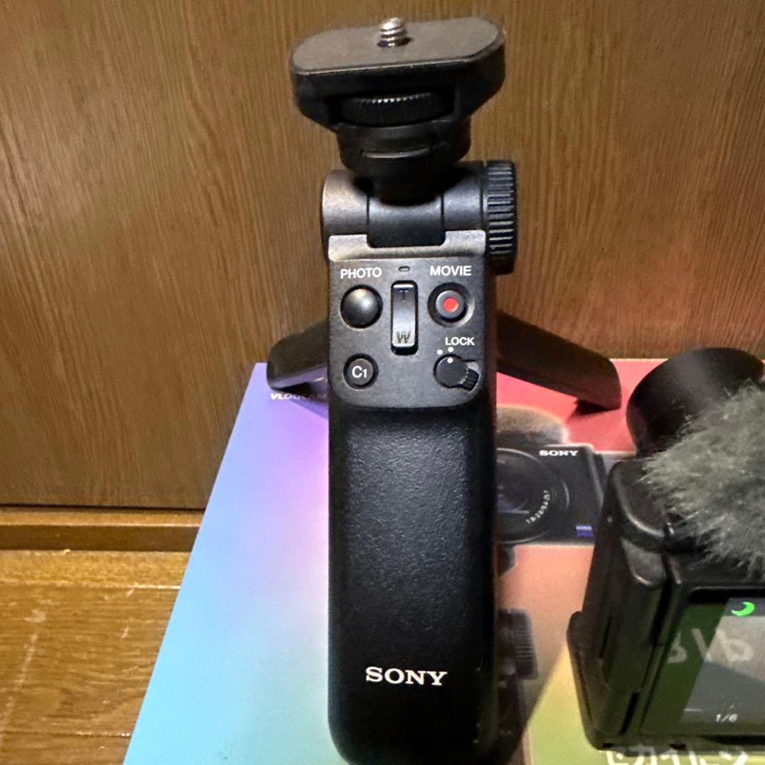 SONY vlogcam ZV-1 グリップバッテリーセット　おまけ