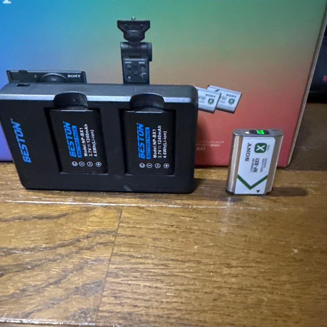 SONY vlogcam ZV-1 グリップバッテリーセット　おまけ