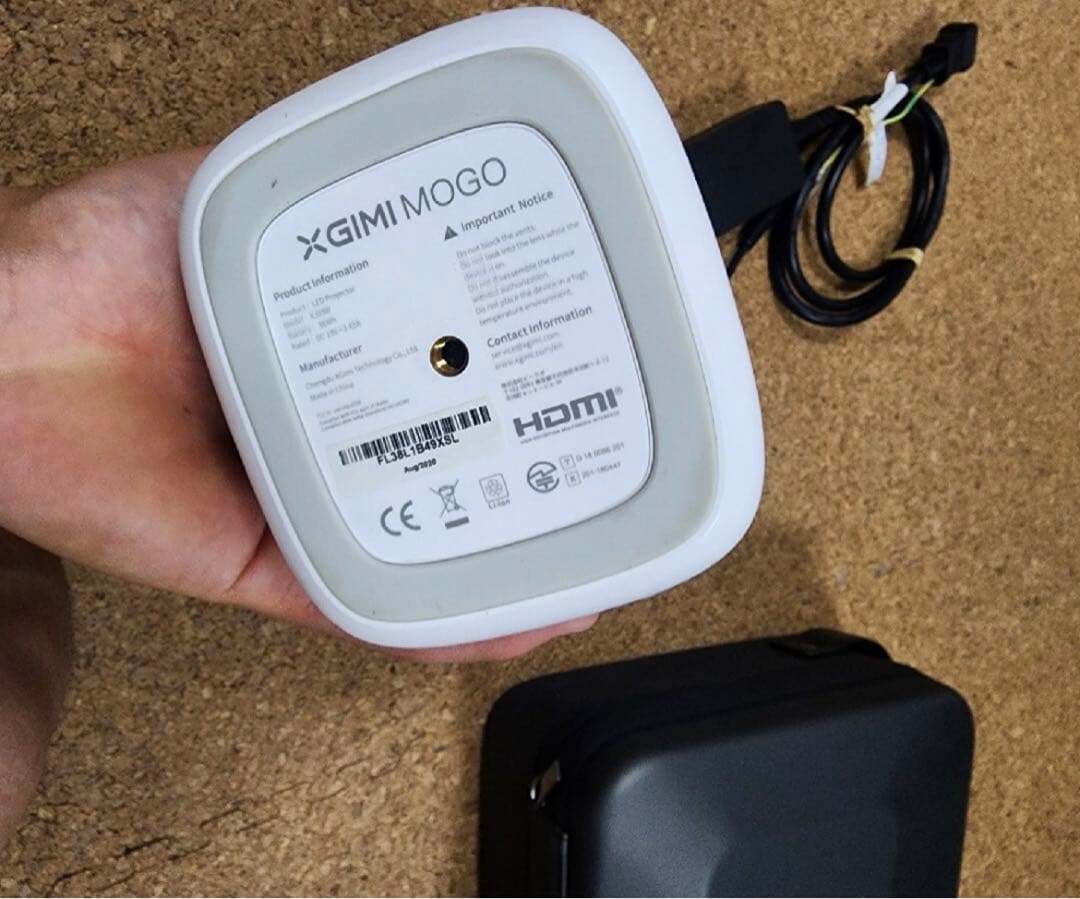 XGIMI MoGo　Android TV Projector XJ03W