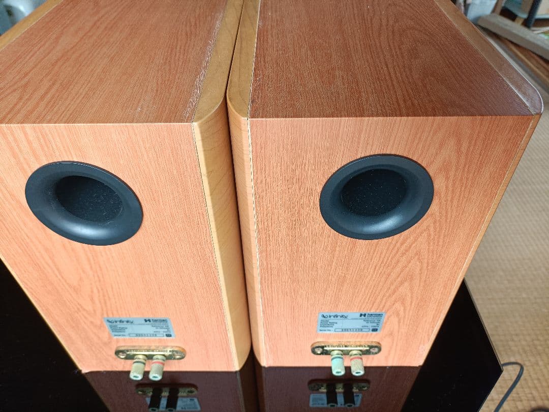 infinity ブックシェルフスピーカー