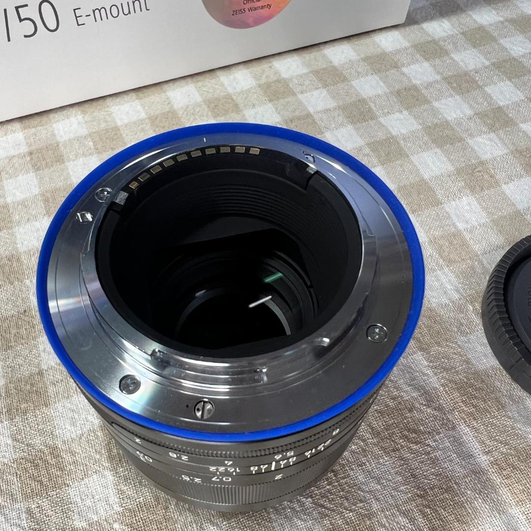 ZEISS Loxia 2/50 E-mount 標準レンズ（フルサイズ対応）