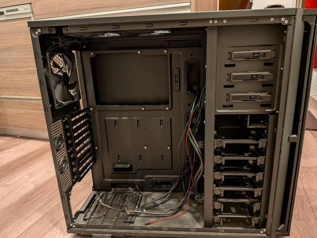 ANTEC フルタワーケース P280