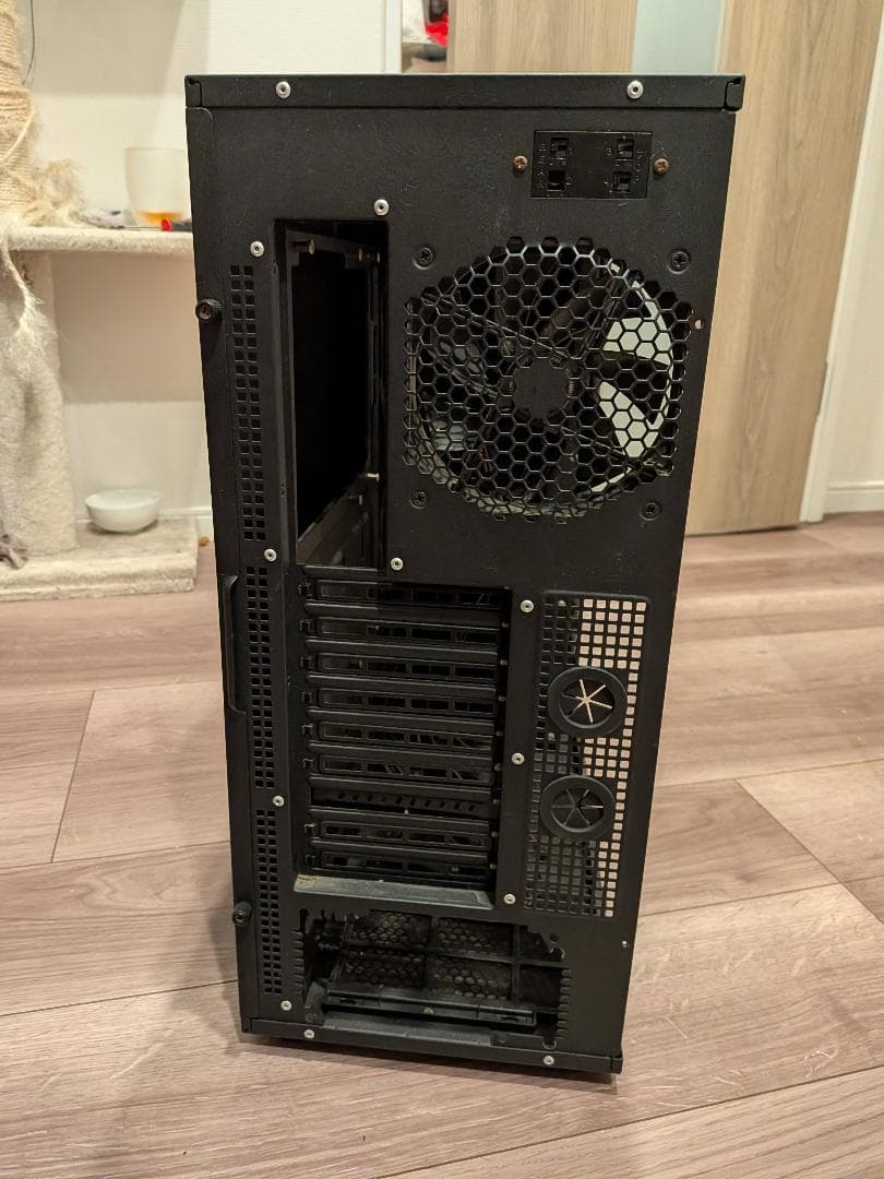 ANTEC フルタワーケース P280
