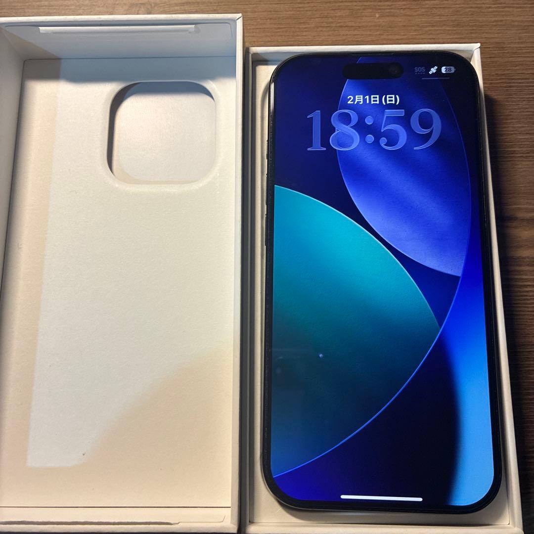 iPhone16pro ブラックチタニウム　128GB SIMフリー