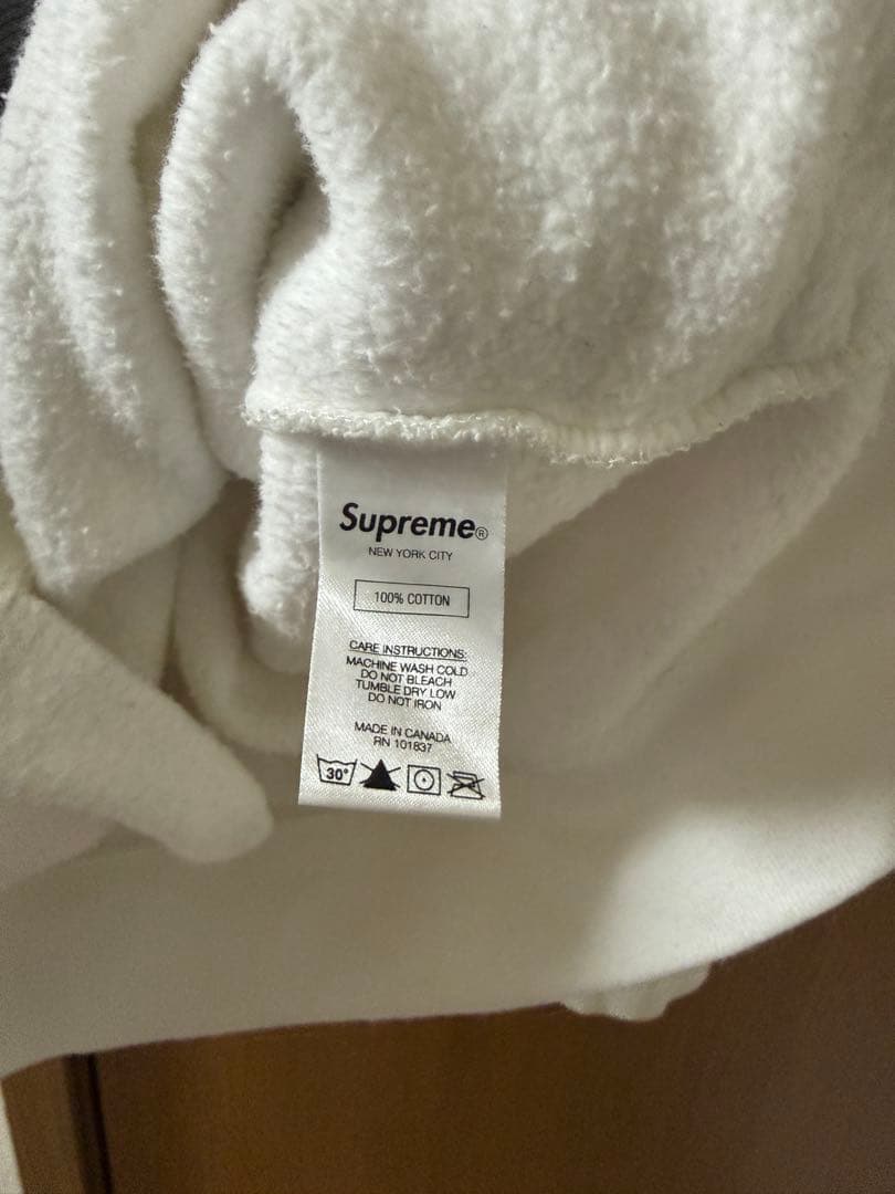はっぱさん専用Supreme ホワイト スウェットパーカー