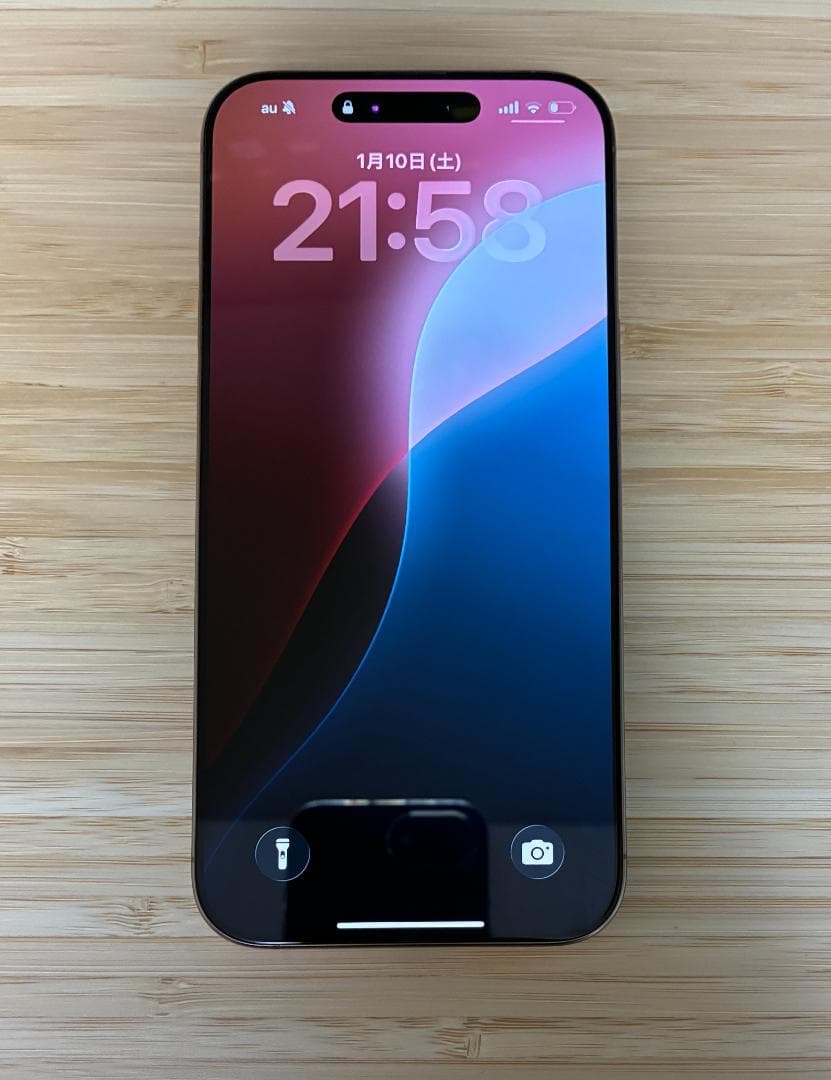 iPhone 16 Pro Max 512GB 背面割れ