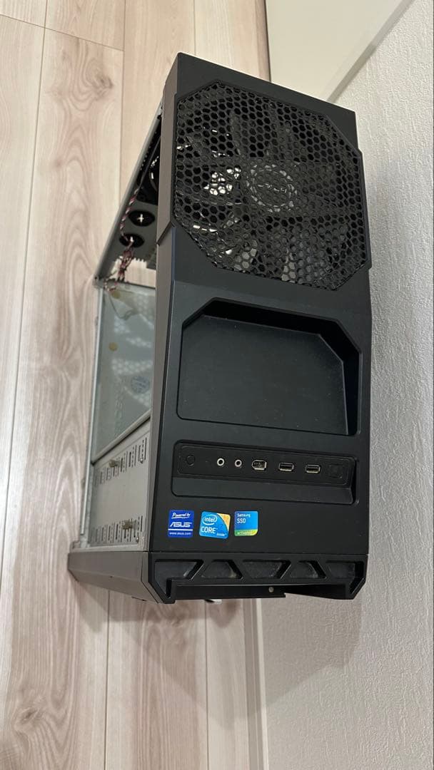 LITEON PCケース スチール アクリル　5fan