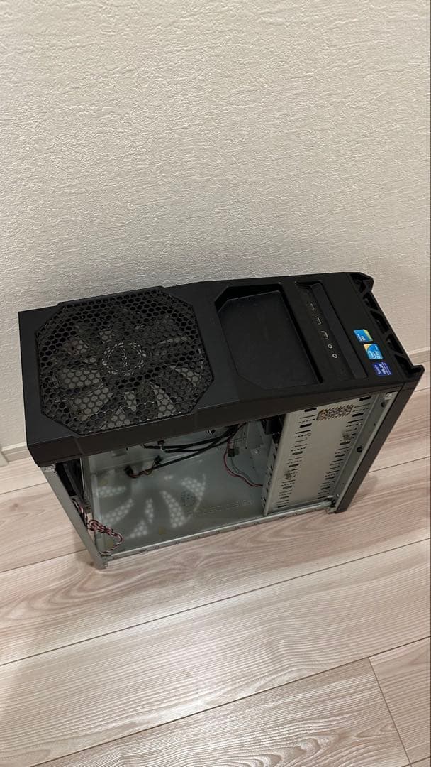 LITEON PCケース スチール アクリル　5fan