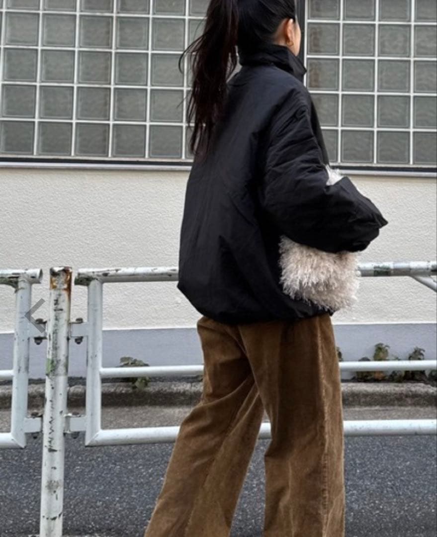 ティピー　bigポケットスタンドワークアウター