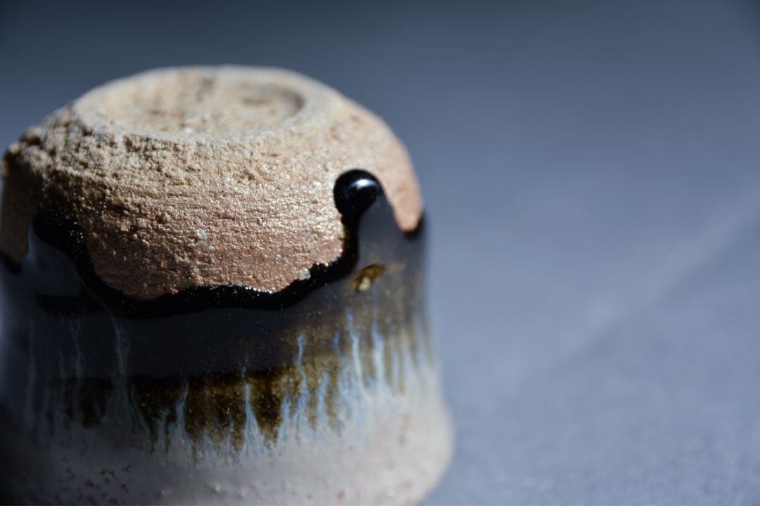 いろはや様◯西岡小十　朝鮮唐津ぐい呑　共箱