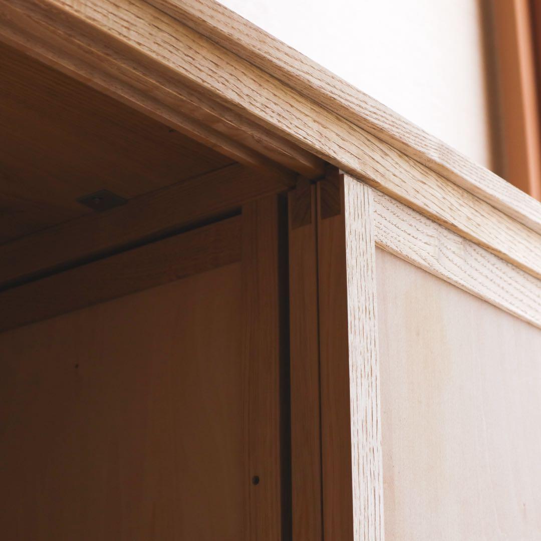 pey　栗の引き戸キャビネット