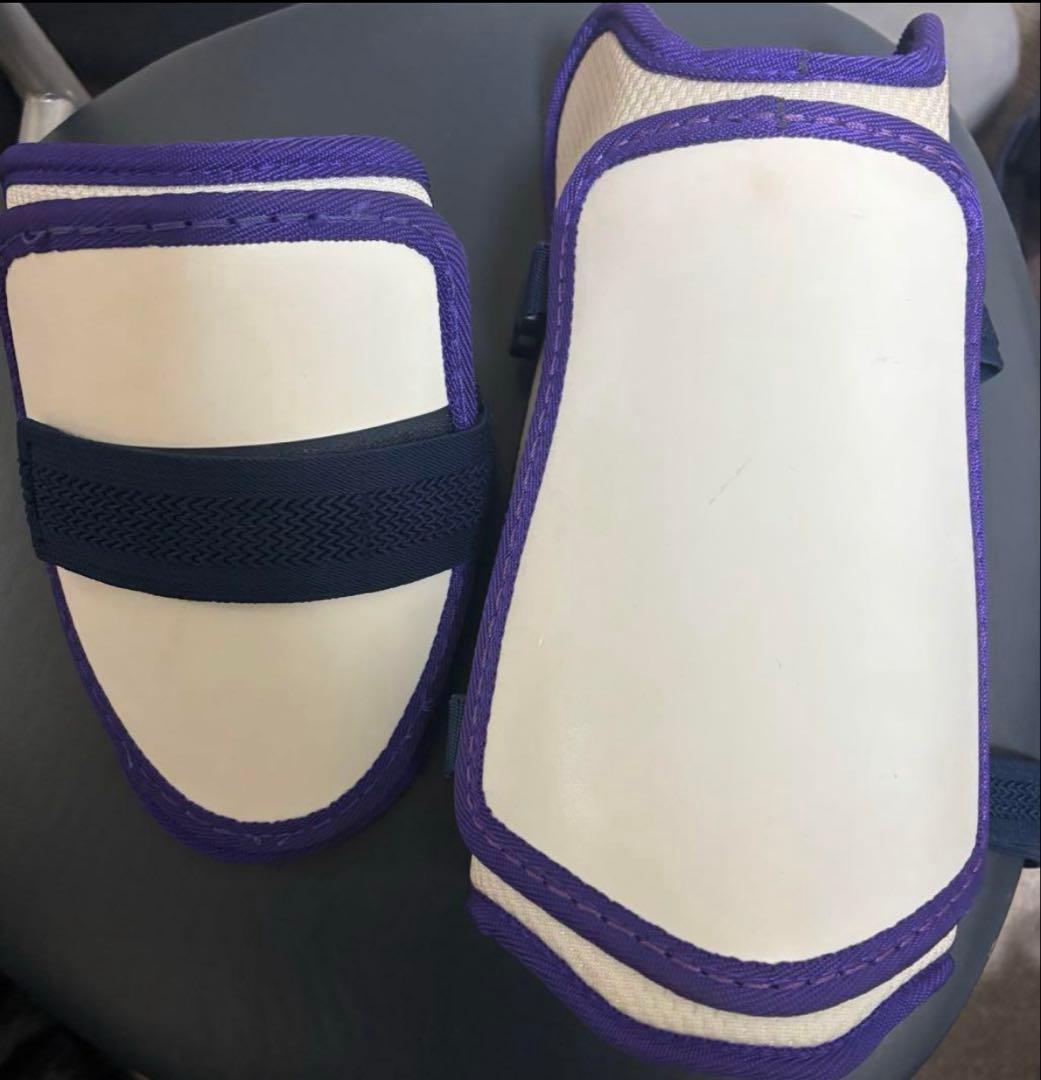 ミズノ　エルボガード　フットガードセット　パープル