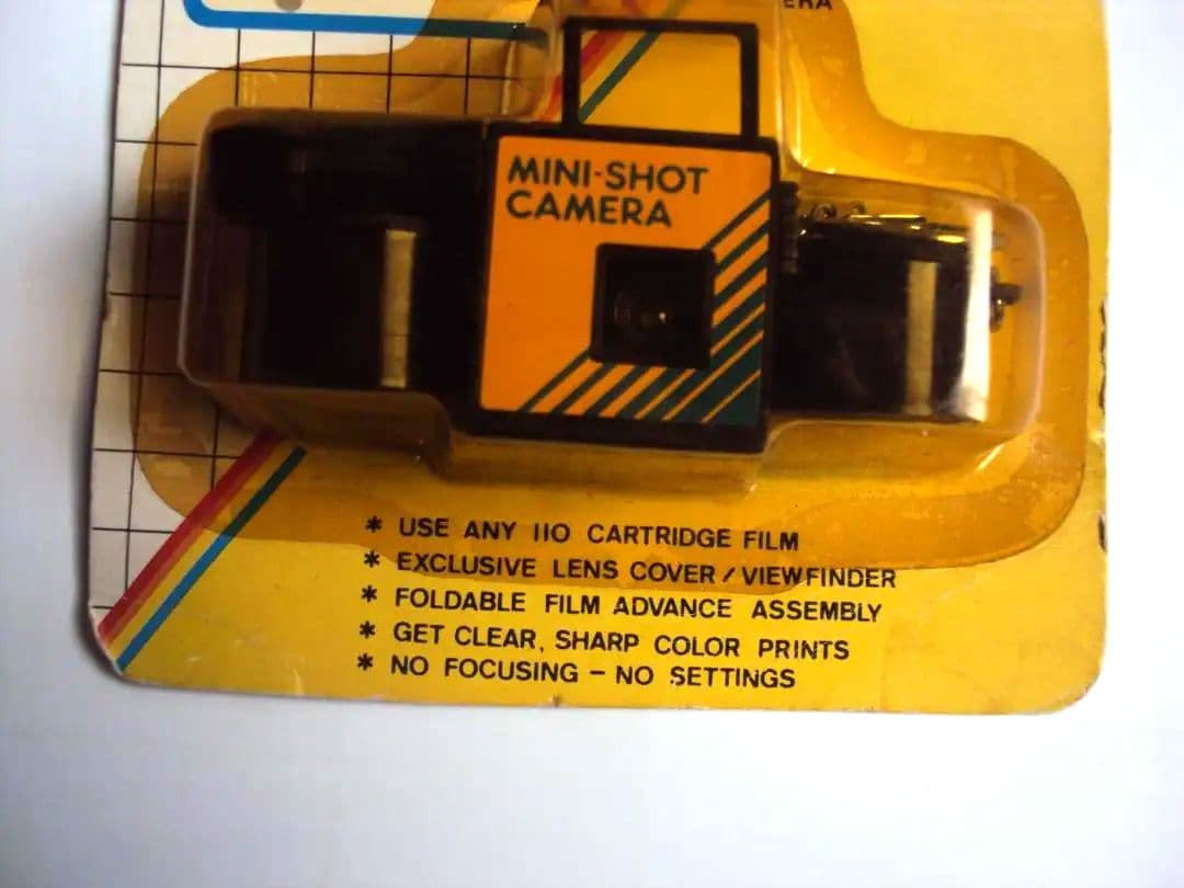 トイカメラ　レトロ　使い捨てカメラ　ミニショットカメラ　カメラ