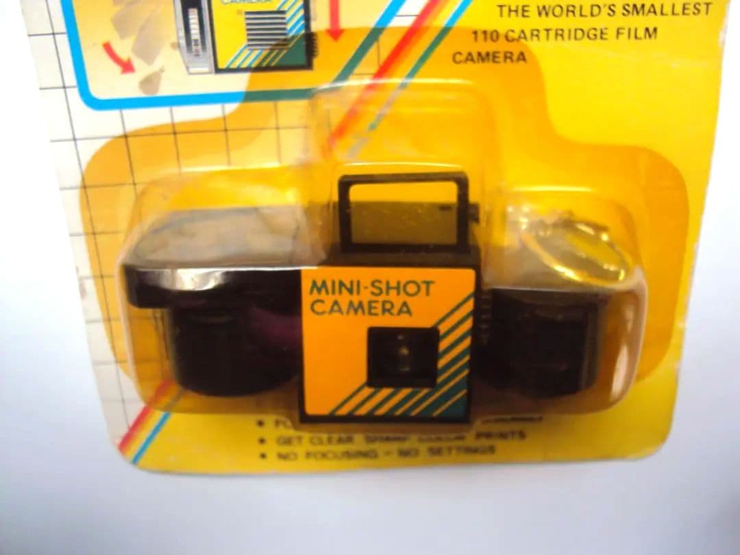 トイカメラ　レトロ　使い捨てカメラ　ミニショットカメラ　カメラ