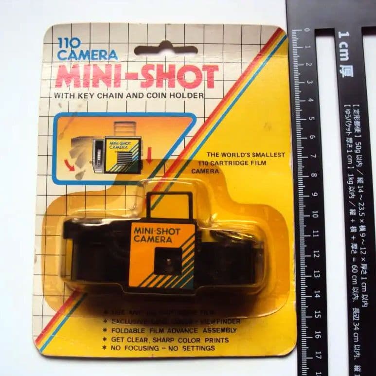 トイカメラ　レトロ　使い捨てカメラ　ミニショットカメラ　カメラ