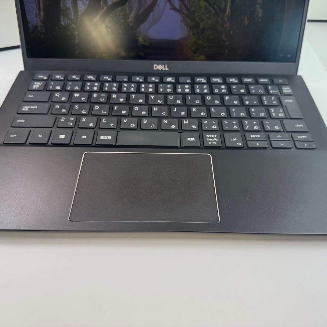 Dell Vostro 5301 Core i5 8GB 新品バッテリーに交換済