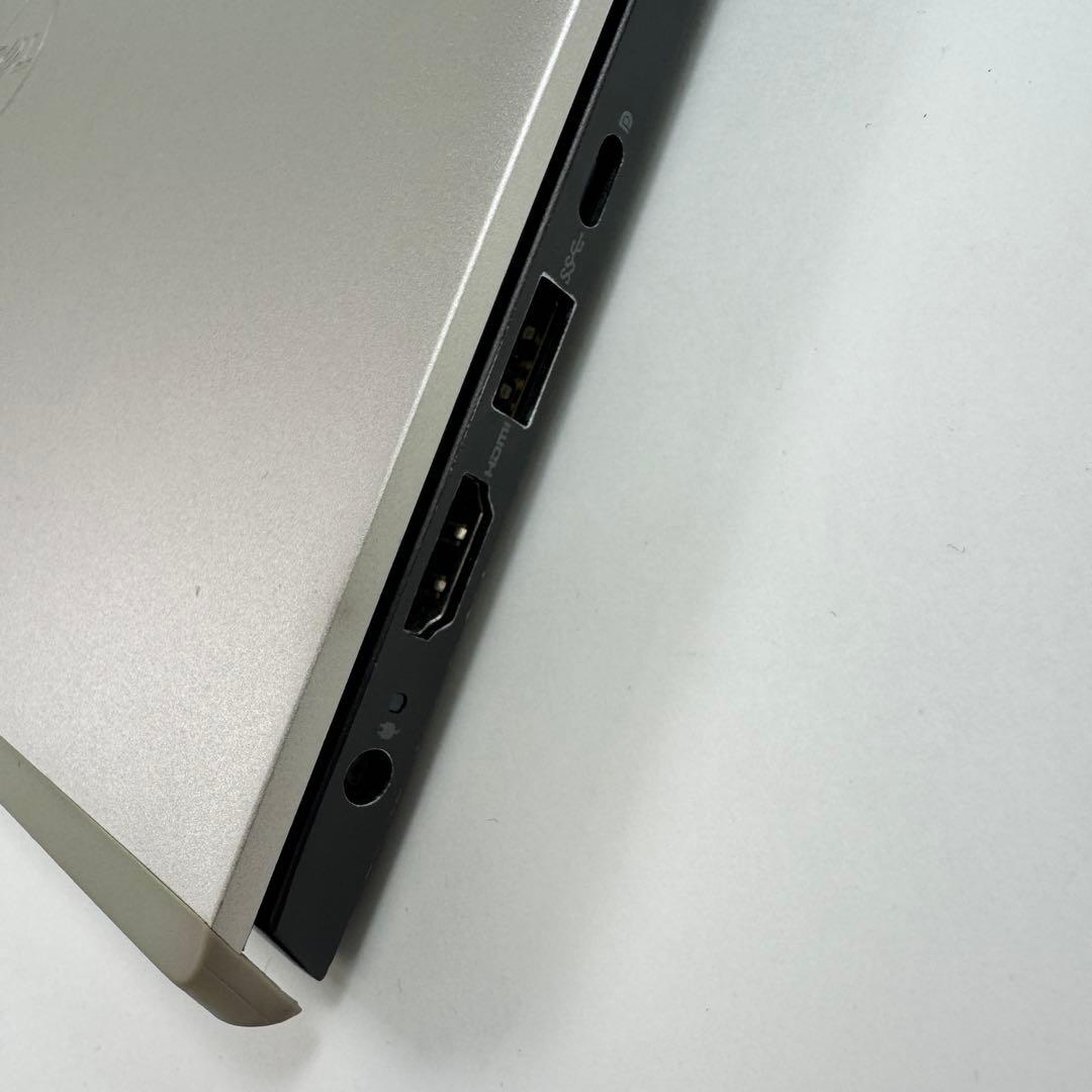 Dell Vostro 5301 Core i5 8GB 新品バッテリーに交換済