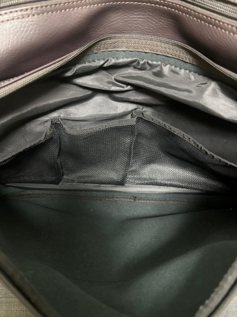 イーストボーイ　EASTBOY スクバ Venus チョコレート×シルバー 美品