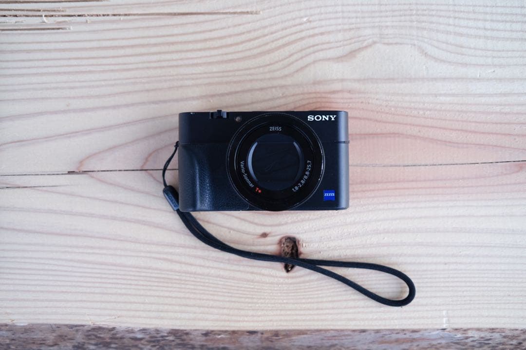 SONY RX100M5 コンデジ　コンパクトデジタルカメラ