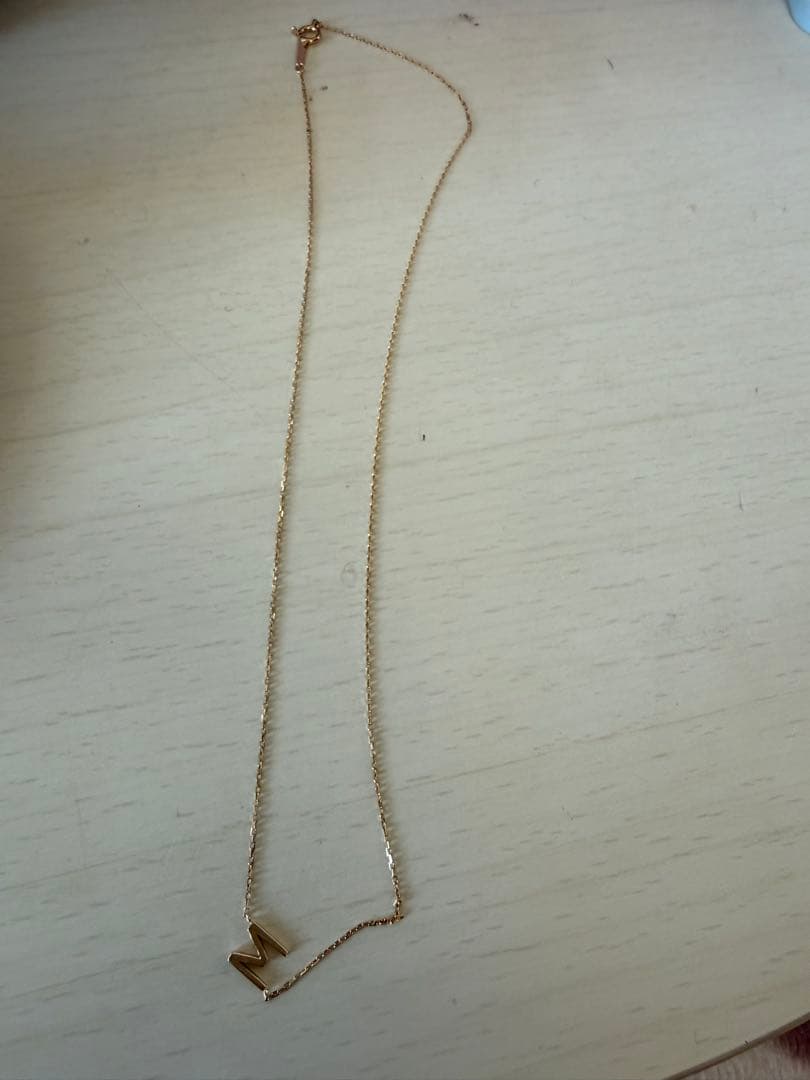 HYEON イニシャルネックレスM