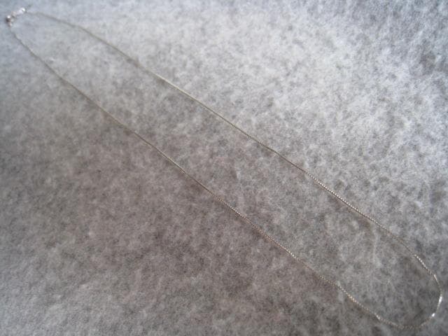 ☆素敵！きらきらk18WGホワイトゴールド 長さ45㎝ネックレス