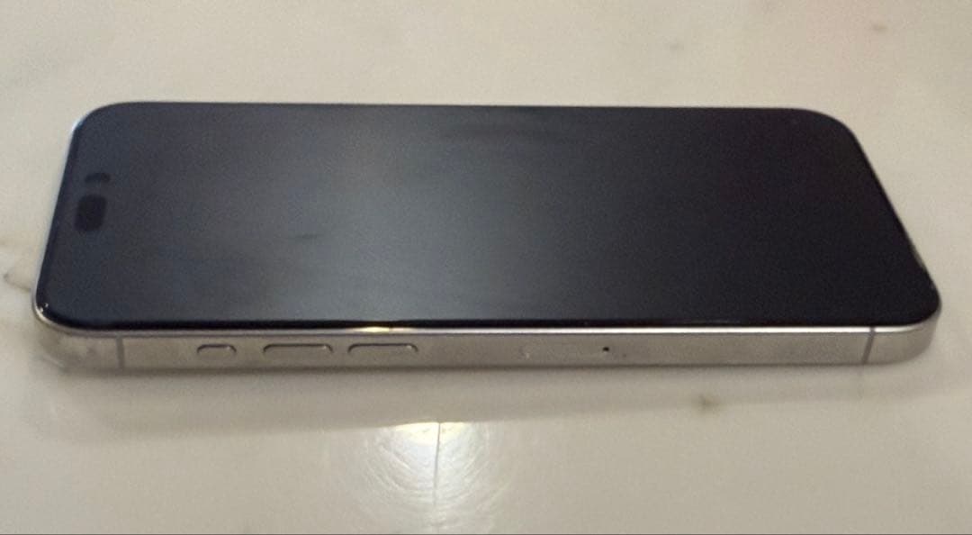 iPhone 15 Pro Max 512GB 海外版simフリー