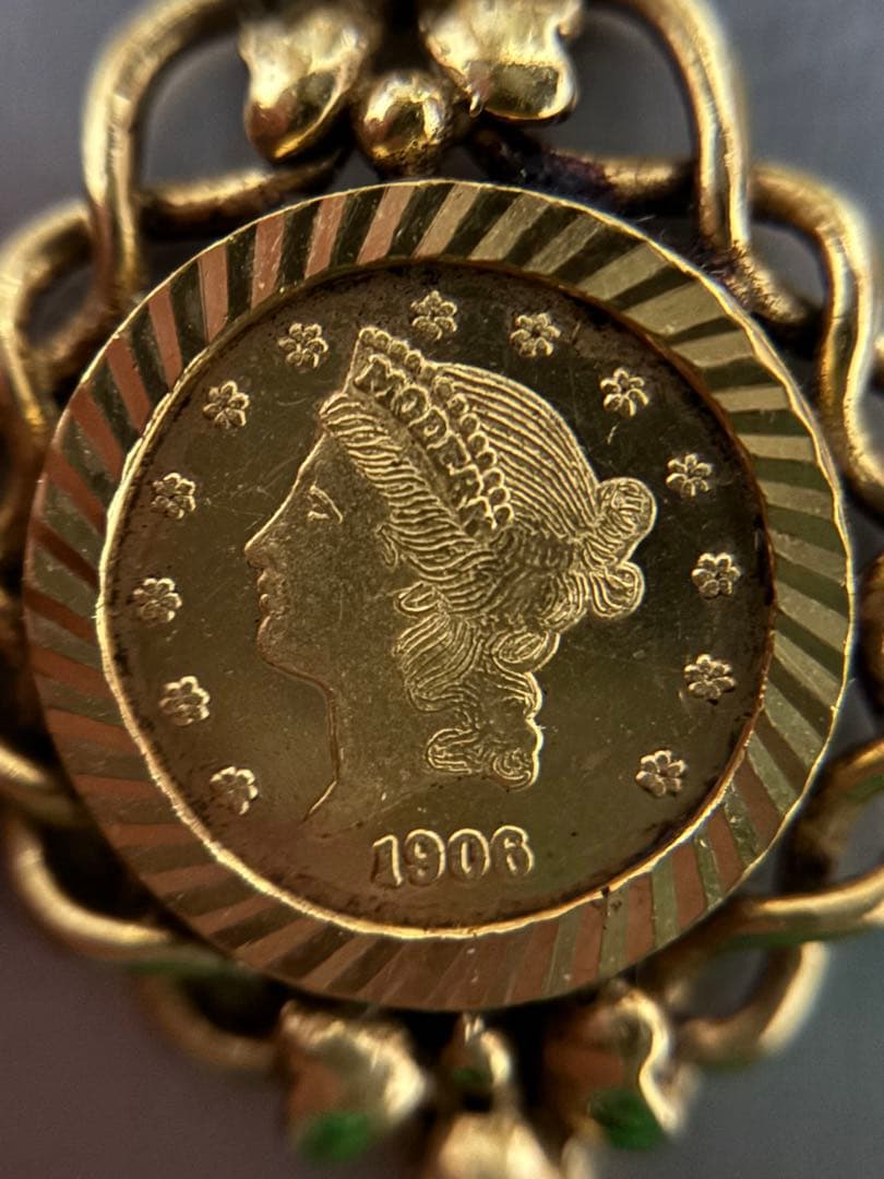 K22 プライズジュエリー モダンフラワー トップ　総重量約3.1g