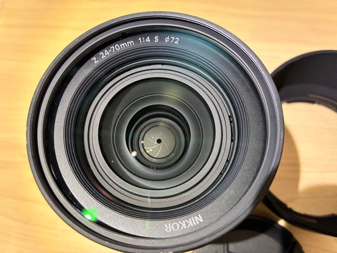 ニコン 24-70mm f/4 S ズームレンズ