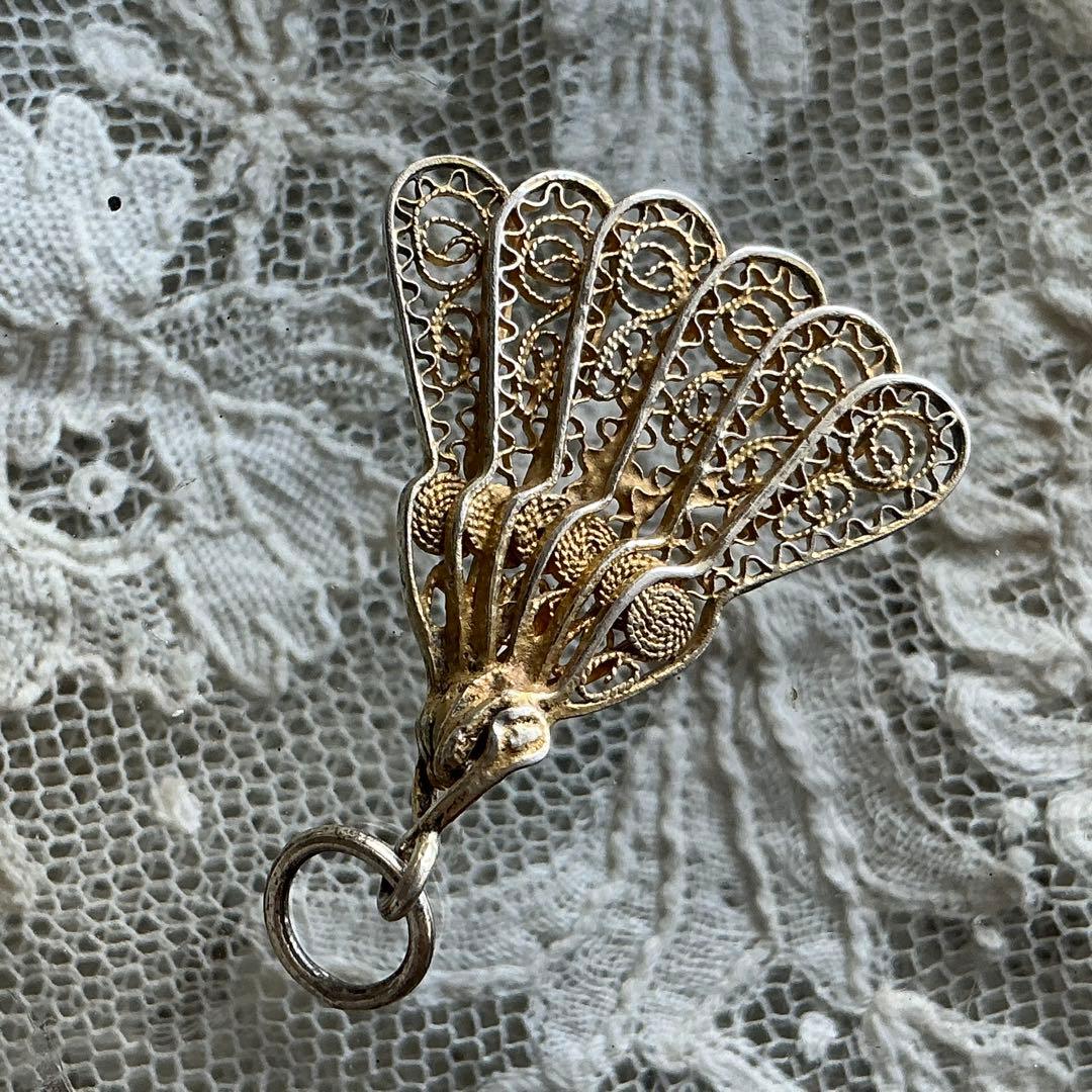 フランスアンティーク　ミニチュア　エヴァンタイユ　扇子　ミニョネット　ペンダント