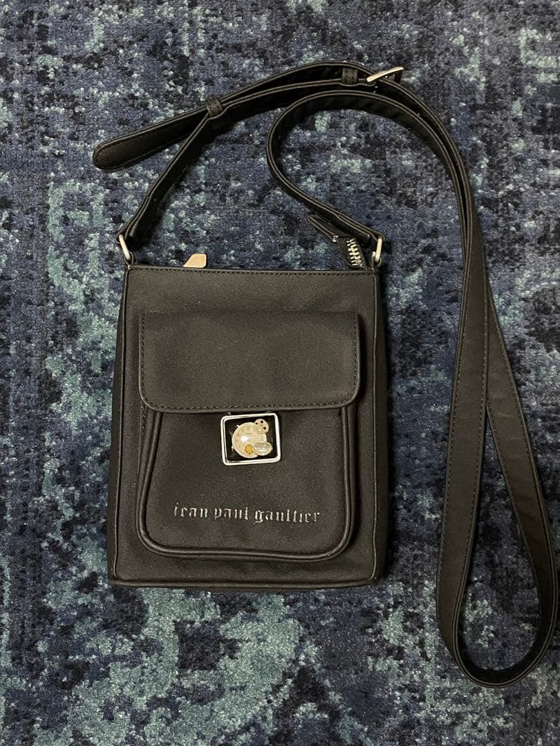 jean paul gaultierゴルチエ　ショルダーバッグ