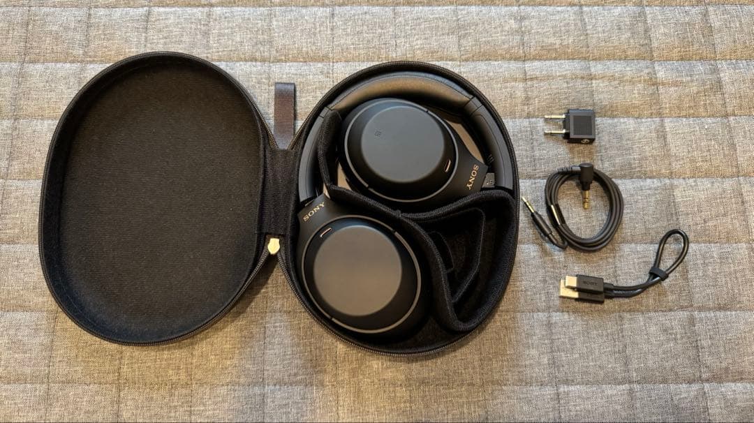 SONY ヘッドホン WH-1000XM4 ブラック 美品