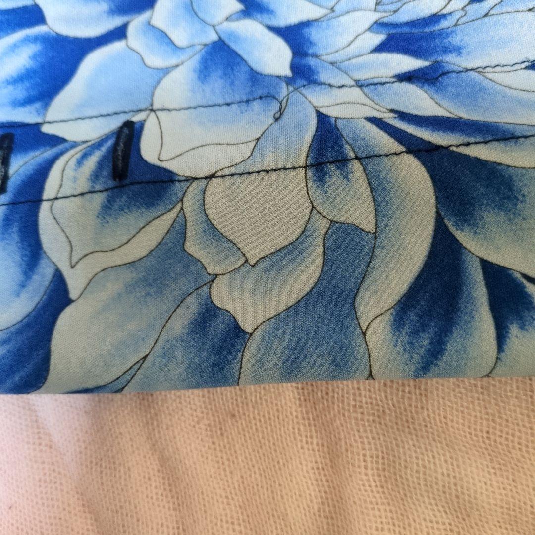 レオナール　大きいサイズ　人気花柄 半袖チュニックのみ