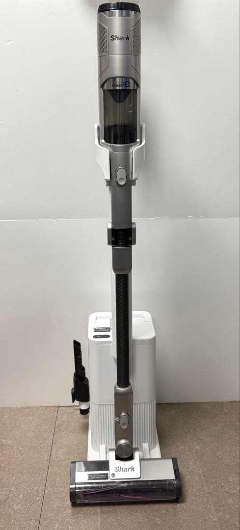 shark◇CleanSense iQ+◇IW3241J ライトチタニウム